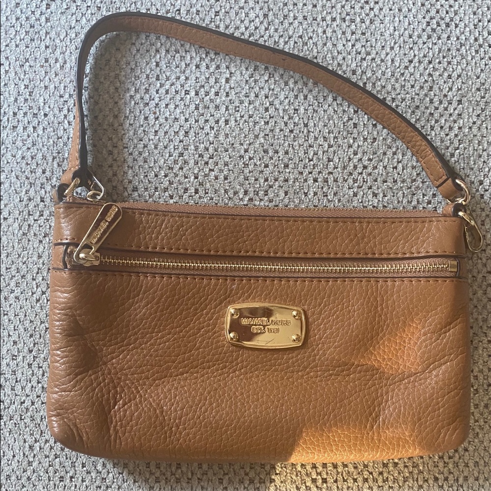 Michael Kors wristlet